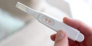 Cara Menggunakan Test Pack Kehamilan Yang Benar, cara menggunakan tespek yang tepat, cara menggunakan testpack yang benar, cara menggunakan tespek akurat, cara-menggunakan-test-pack-kehamilan-yang-benar